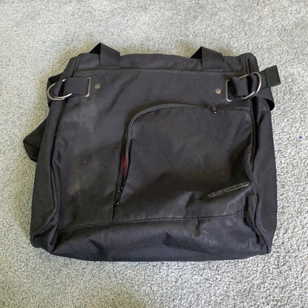 Multi pocket bag from dakine